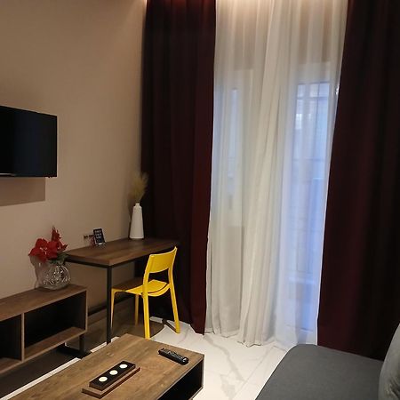 Black Onyx Comfort Suites - Timeless Design In A Heritage Building Thessaloniki Exterior foto