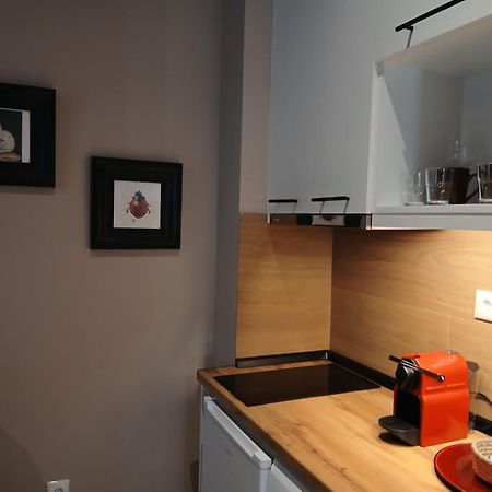 Black Onyx Comfort Suites - Timeless Design In A Heritage Building Thessaloniki Exterior foto