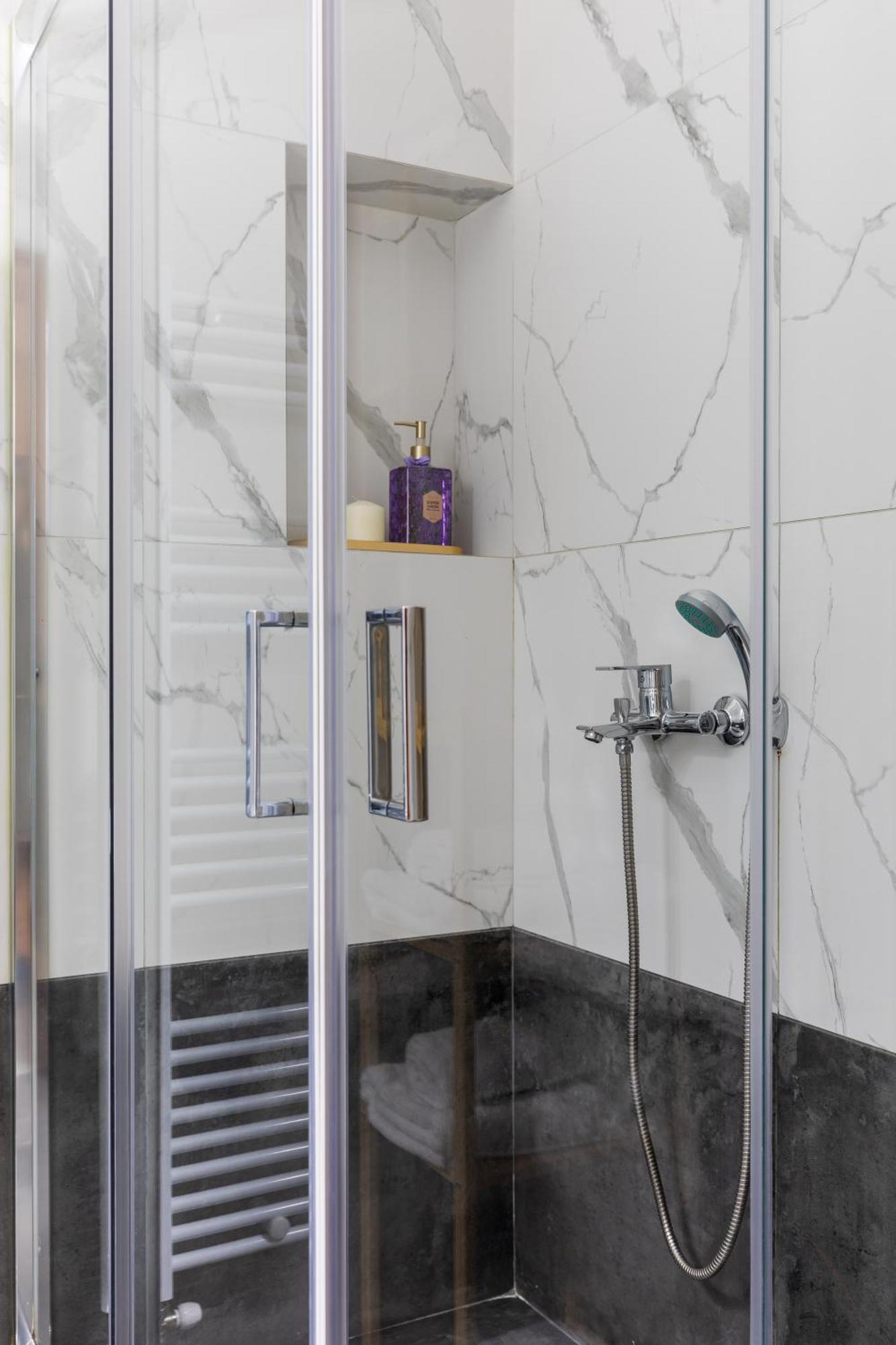 Black Onyx Comfort Suites - Timeless Design In A Heritage Building Thessaloniki Exterior foto